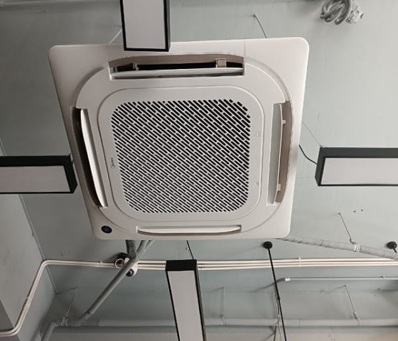 Máy lạnh âm trần Midea 2.0 HP (2 Ngựa) MCD1-18CRN8